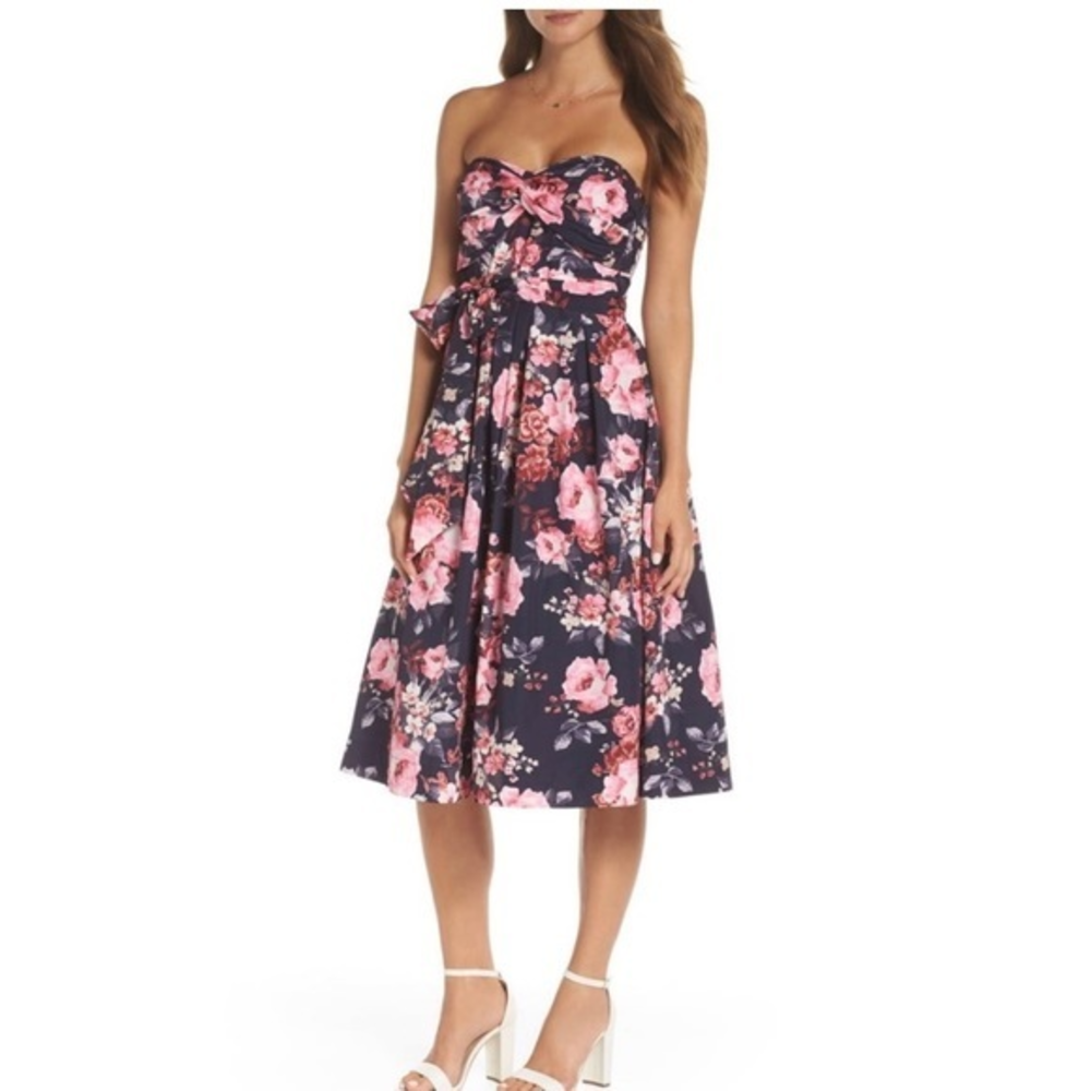 1901 Strapless Rose‎ Pattern Dress Size 24